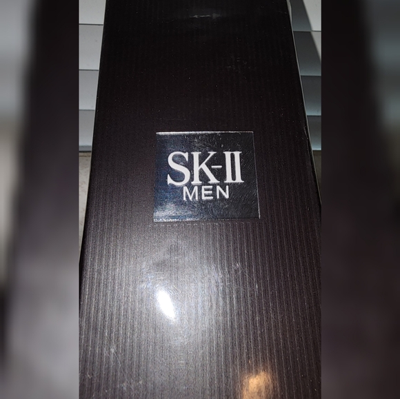 SK-II Facial Treatment Essence, 7.67 Ounce NEW! - Picture 5 of 11